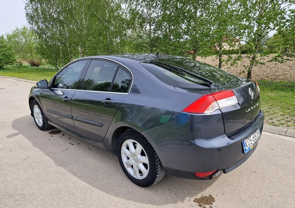Renault Laguna cena 17700 przebieg: 281000, rok produkcji 2010 z Nowogród Bobrzański małe 106